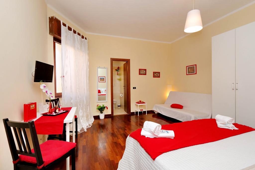 Piazza San Giovanni 3* Rome