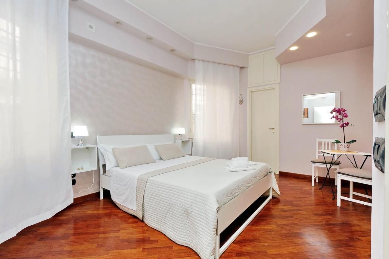 Piazza San Giovanni 3*
